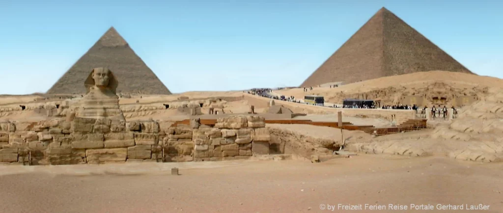 beliebtes Wüsten Reiseziel in Ägypten die Pyramiden in Kairo