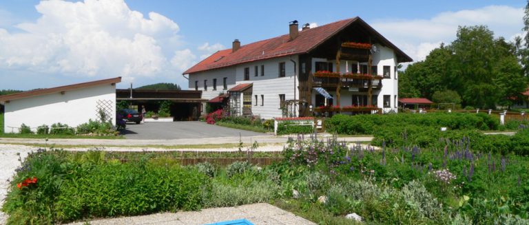 eibl-preiswerte-bayerische-wald-ferienwohnung-kirchberg-kurzurlaub-panorama