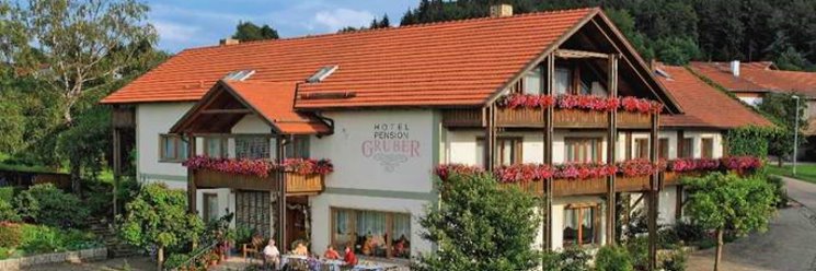 Ansicht vom Landhotel Gruber in Herzogau bei Waldmünchen Ansicht vom Landhotel Gruber in Herzogau bei Waldmünchen