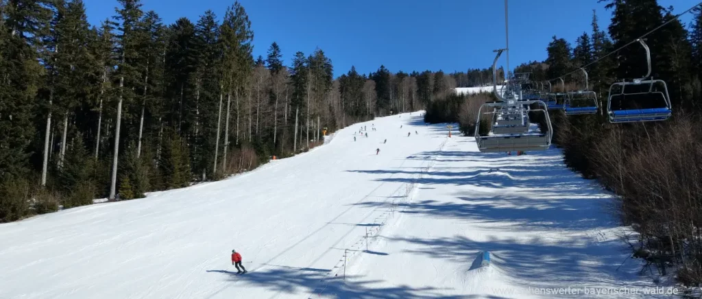 Bayerischer Wald Skihütten in Bayern - Winterurlaub direkt an der Skipiste übernachten