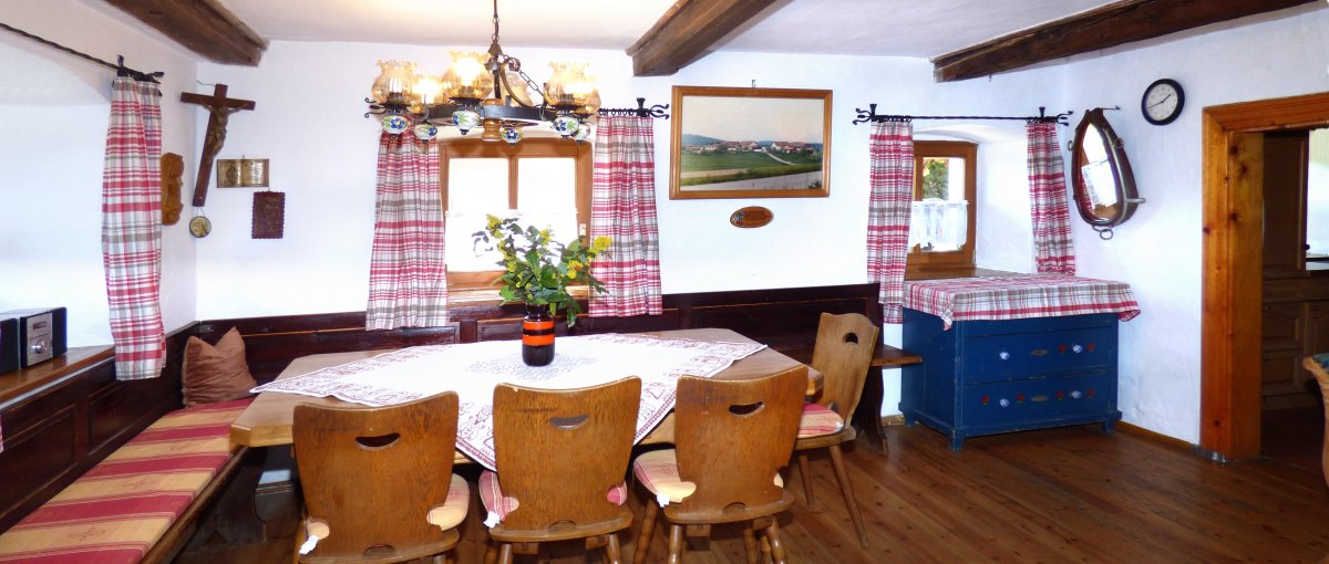 Uriges Land Ferienhaus für Gruppen & Familienfreizeiten in Bayern