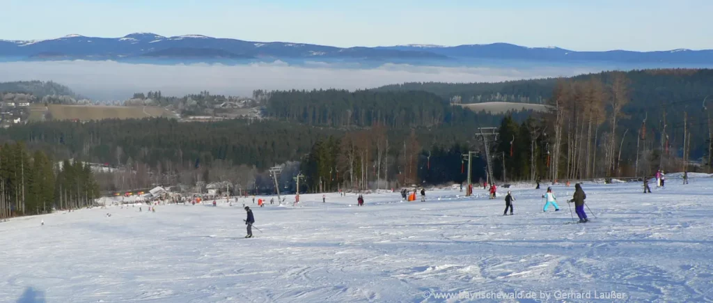 Skifahren am Geißkopf Winterurlaub bei Bischofsmais